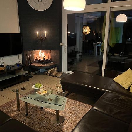 Oemoemenoe - 6 Pers - Sauna - Grote Tuin & Privacy Kortgene Kültér fotó