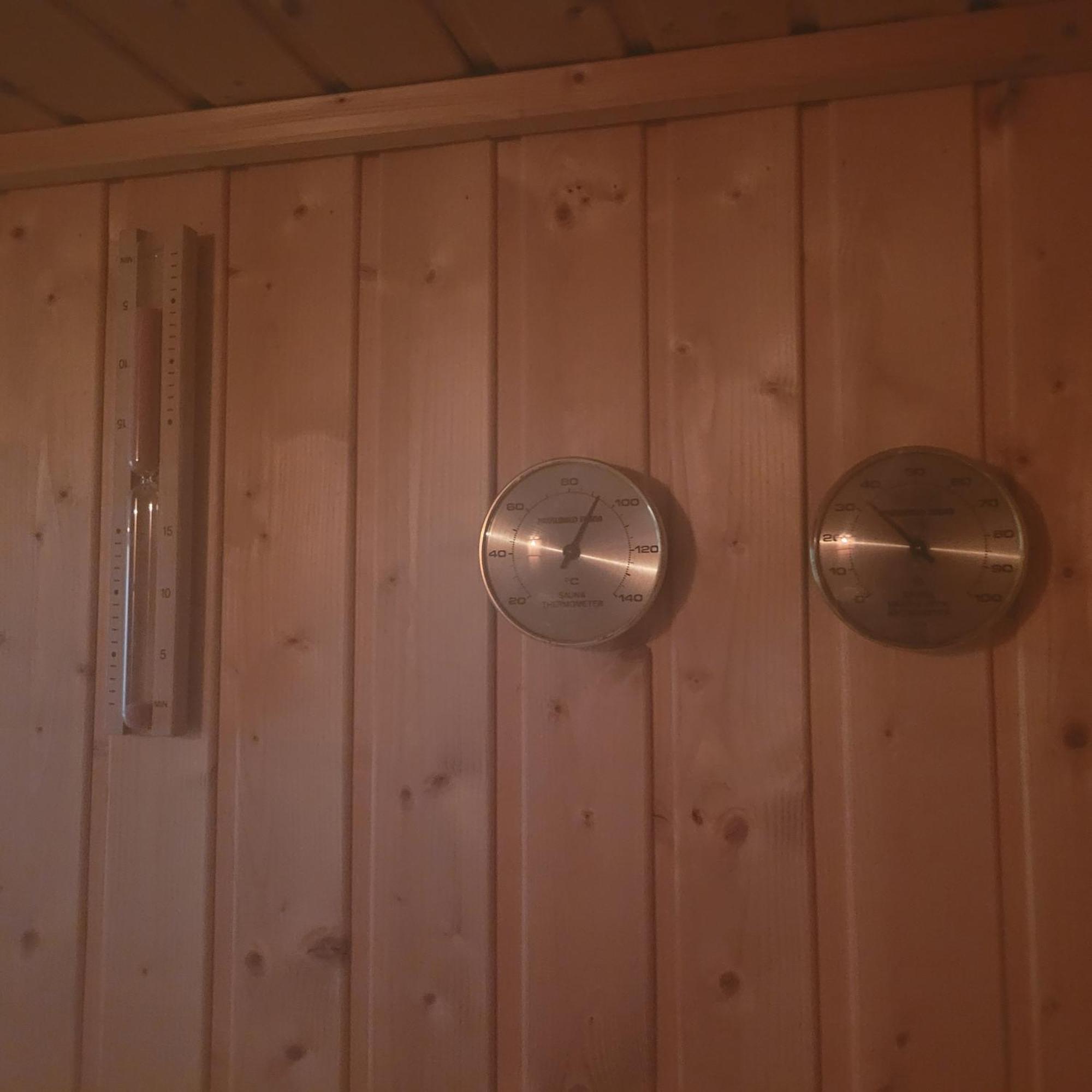 Oemoemenoe - 6 Pers - Sauna - Grote Tuin & Privacy Kortgene Kültér fotó